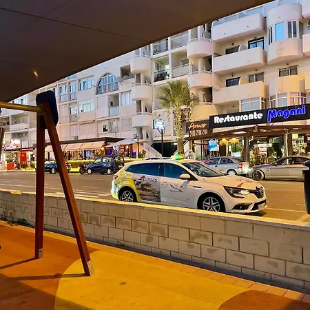 Cosy By The Sea דירה